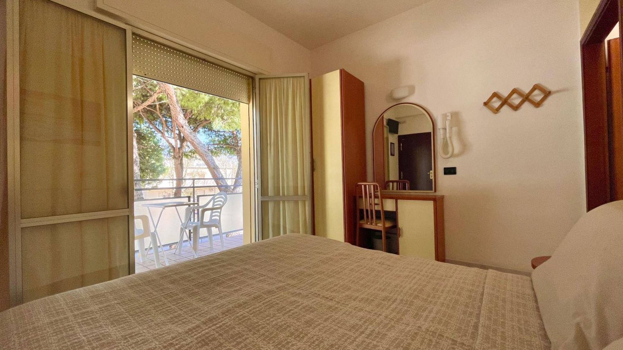 Zanella 3*