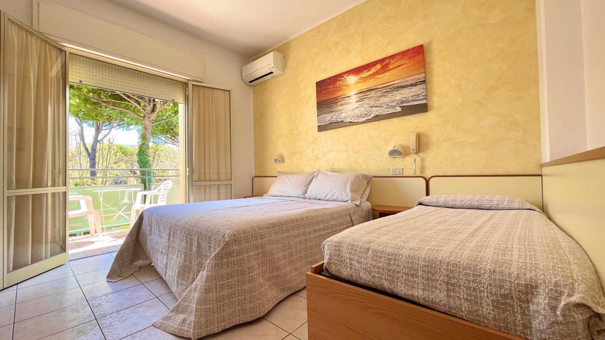 Zanella 3*